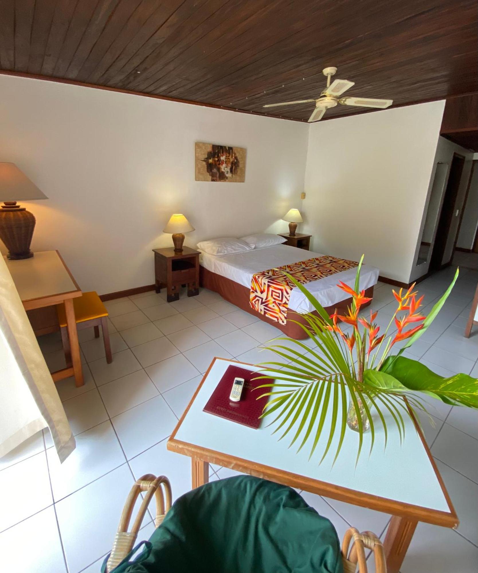 Hotel Santo Vanuatu Luganville Exteriér fotografie